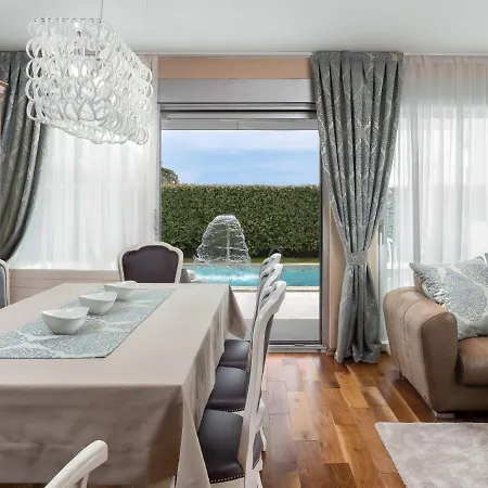 Villa Adriatic Aquarelle Opatija