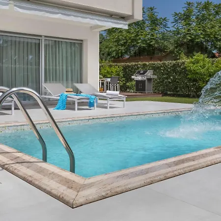 Villa Adriatic Aquarelle Opatija